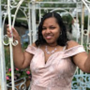 Meet your Posher, Renee